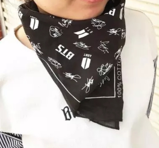 kpop sjaal bts zwart hals